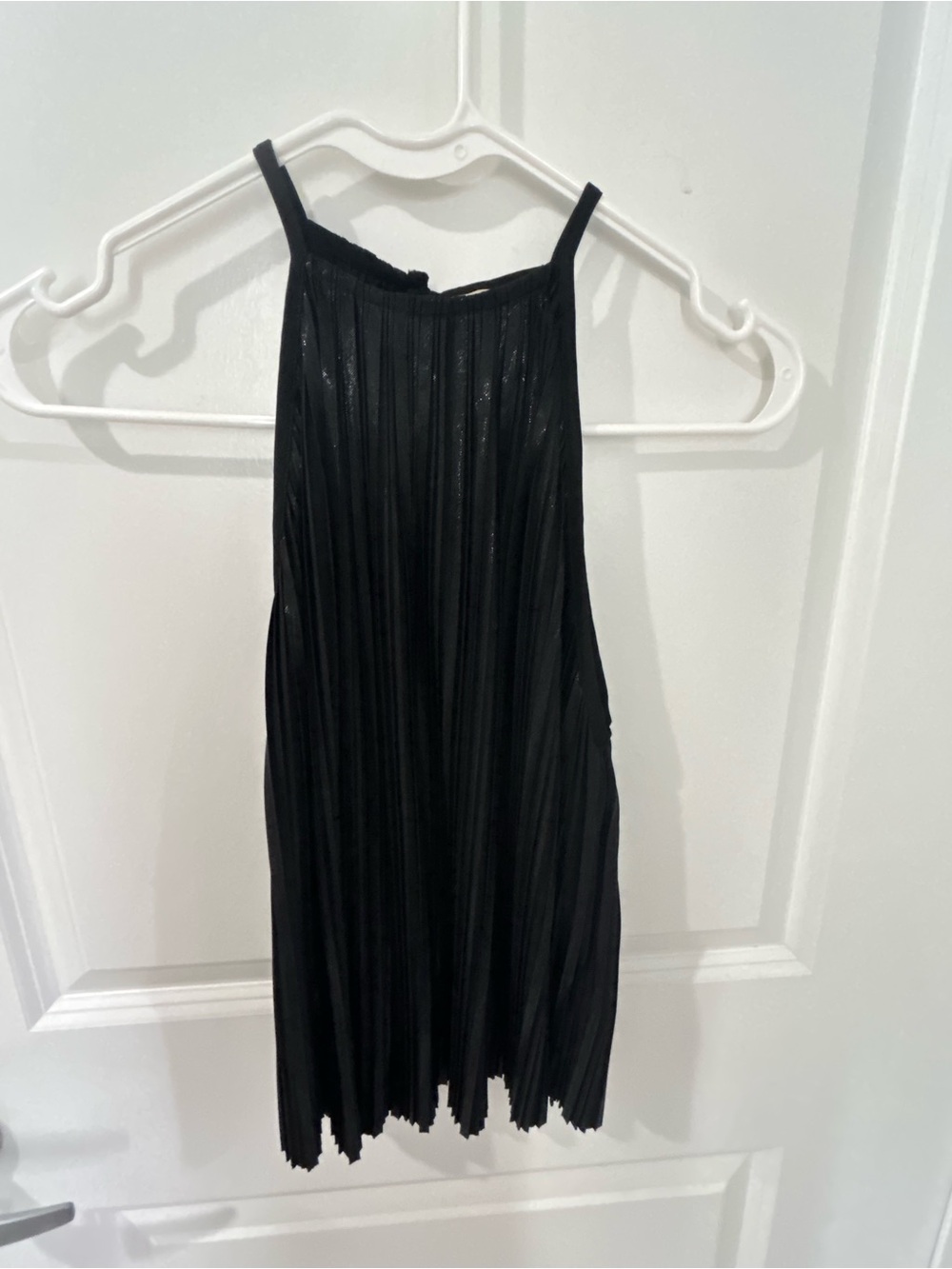H&M black shiny tank